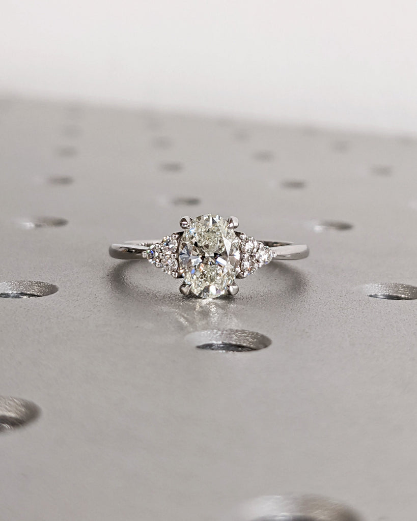 Vintage Oval VVS Lab Grown Diamond Engagement Ring | Unique 14k White Gold Wedding Ring | Diamond Cluster Dainty Promise Ring for Women