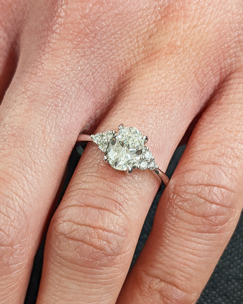 1ct, 2 Carat Oval Lab Grown Diamond Engagement Ring in White Gold | CVD Diamond Ring / Oval Shape Ring