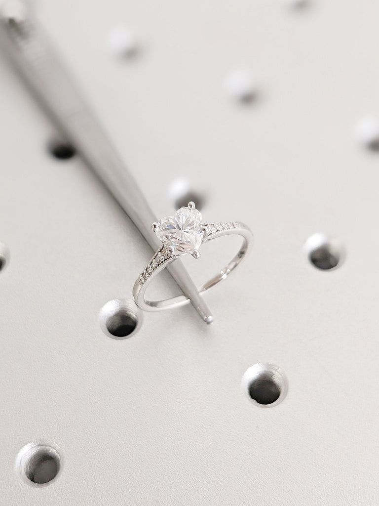 14K Gold Dainty Heart Ring | Solid Gold Heart Promise Ring for Her | Delicate Moissanite Proposal Ring | Milgrain Half Eternity Diamond Band