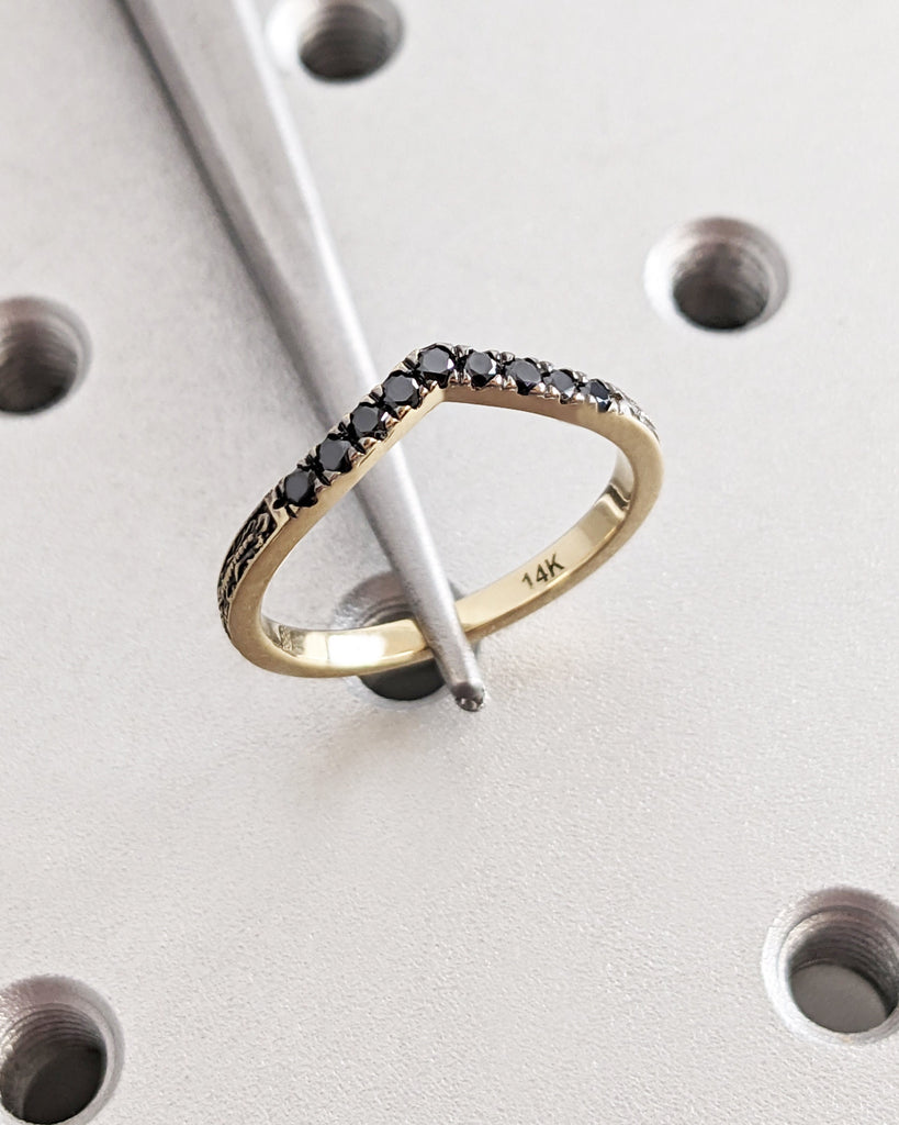 Black Diamond Wedding Band / Curved Wedding Band / Chevron V Ring / Solid Gold Stacking Ring / Vintage Filigree Matching Band Gift for Wife