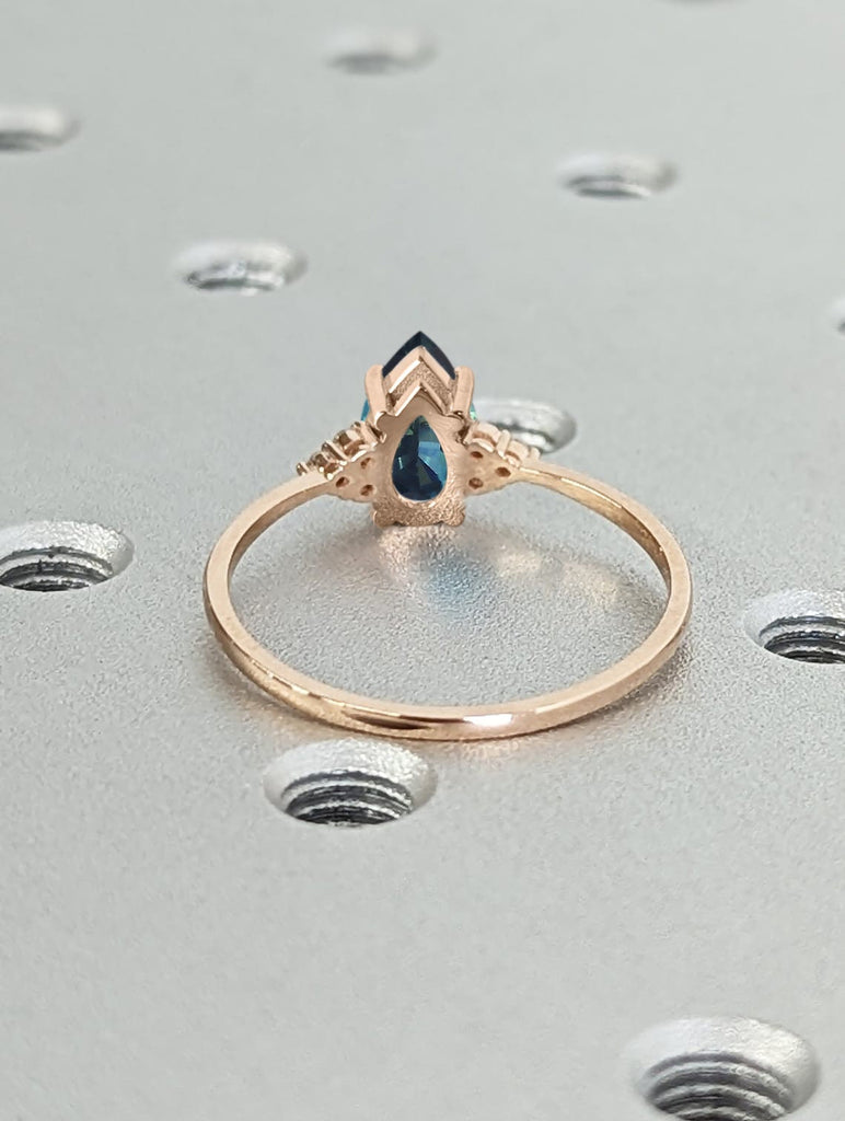 Art Deco Teal Sapphire Engagement Ring Pear Cut | Antique Rose Gold Peacock Sapphire Wedding Ring | Round Diamond Cluster Anniversary Ring