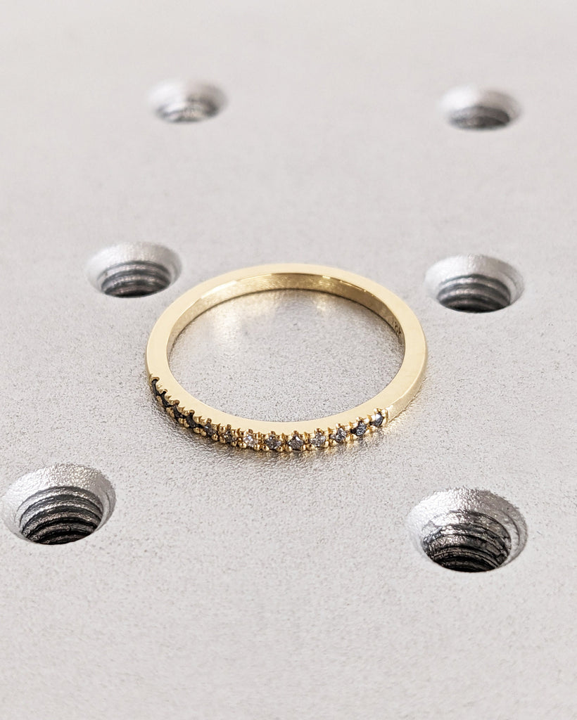 Thin Round Pavé Diamond Wedding Band, 18K Solid Yellow Gold Eternity Ring, Minimalist Ombre Matching Band, Diamond Engagement Stackable Ring