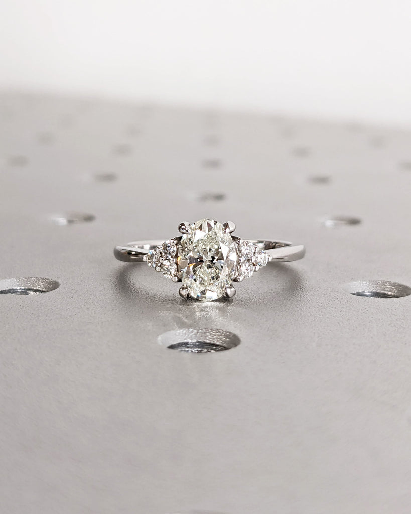 14k Oval Moissanite Engagement Ring, Vintage Style 1 CT Moissanite Ring, 18k Dainty Cluster Ring, Promise Ring with Oval cut, Art Deco Ring