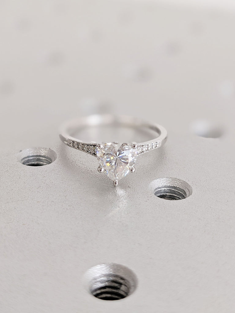 14K Gold Dainty Heart Ring | Solid Gold Heart Promise Ring for Her | Delicate Moissanite Proposal Ring | Milgrain Half Eternity Diamond Band