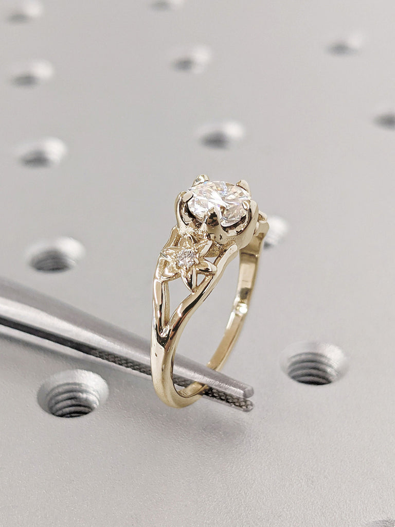 Flower Diamond Engagement Ring Starburst Trellis Floral Dainty Ring Yellow Gold Unique Twig Wedding Band Mini Anniversary Gift Promise Women