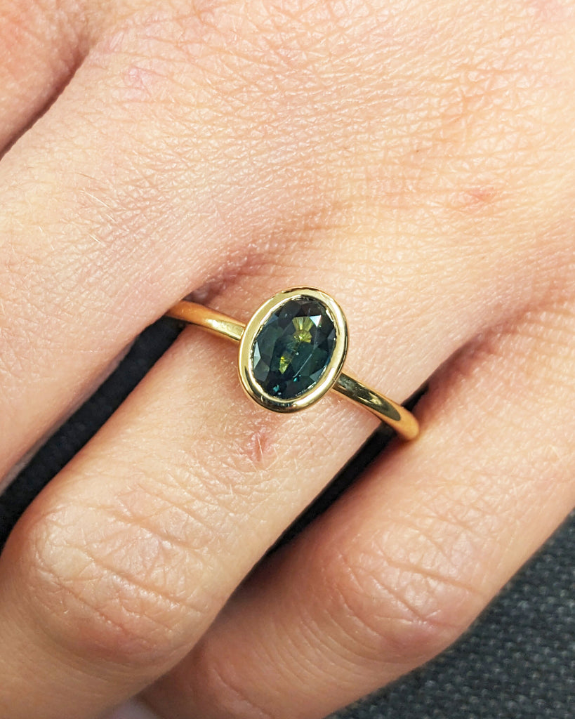 One of a Kind Montana Sapphire Ring, Blue Sapphire Diamond Cluster Ring, Vintage Inspired Blue Sapphire Engagement Ring, 18K Gold Green Teal