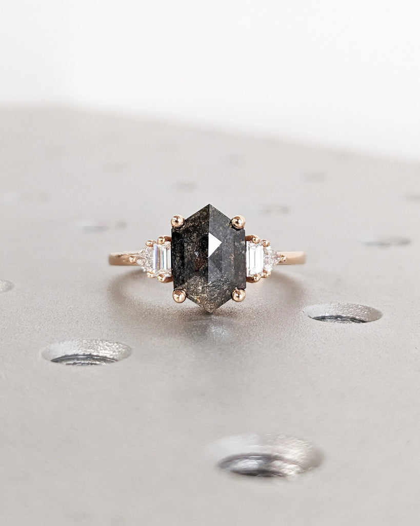 Galaxy Raw Salt and Pepper Diamond Ring- Hexagon Diamond Engagement Ring Set- Unique Bridal Geometric Diamond Promise Ring- Gold Bridal Set