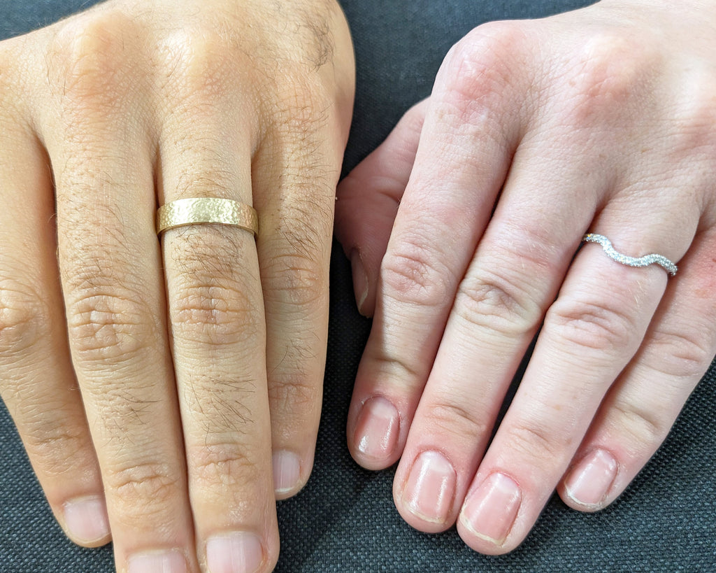 Natural Diamond Ring Couples Ring Set- His and Hers Matching Wedding Bands- 14K Gold- Wedding Ring Matching Promise Ring- Hammered- Brushed