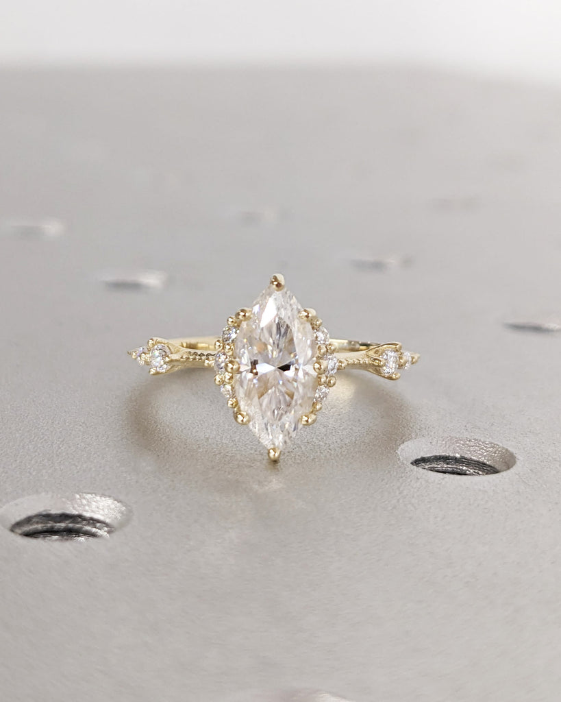 Vintage Marquise Shaped Lab Grown Diamond Ring / Marquise Cut Engagement Ring / 14K Gold Solitaire Marquise Ring / Dainty Cute Promise Ring