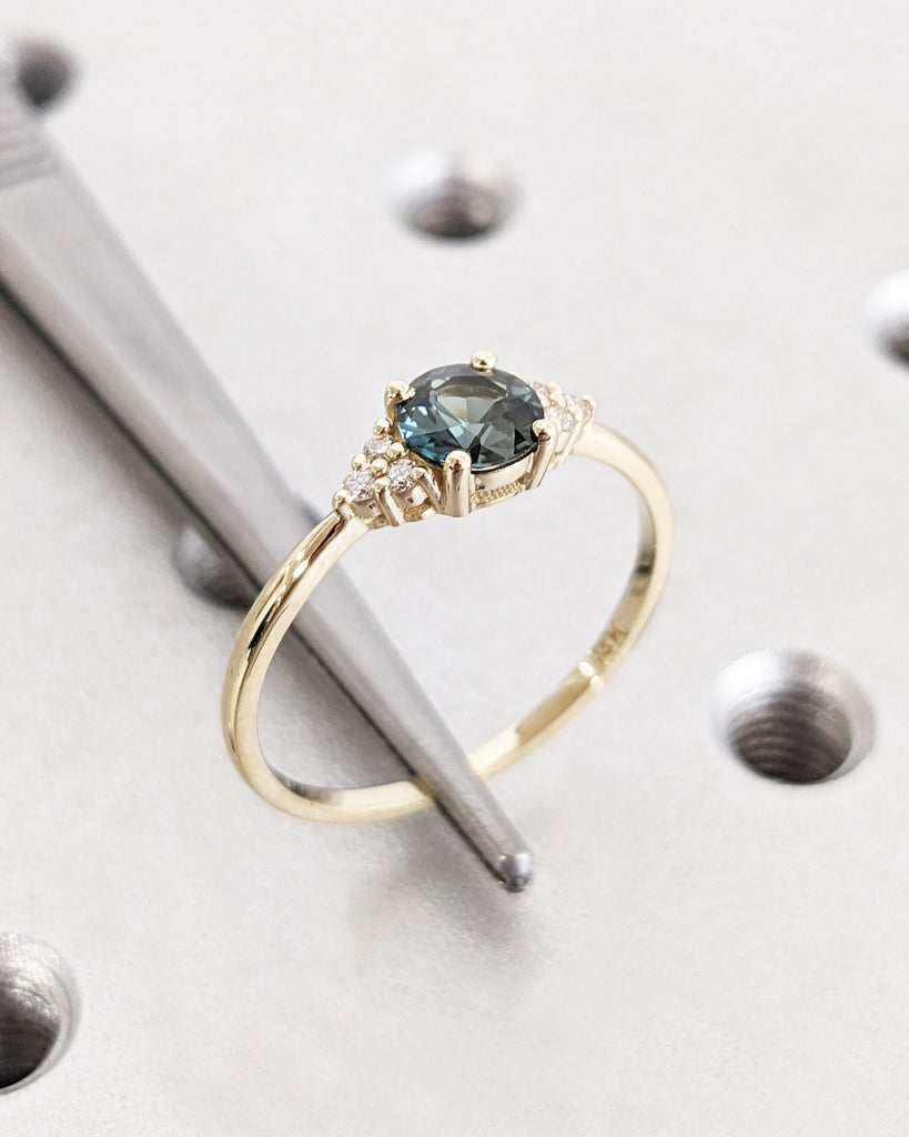 Vintage Teal Sapphire Engagement Ring Round Cut | Antique Rose Gold Peacock Sapphire Wedding Ring | Round Diamond Cluster Anniversary Ring