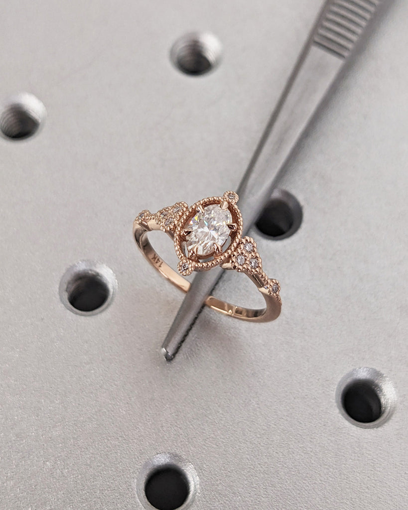 Vintage Oval Shaped Moissanite Engagement Ring Art Deco Milgrain Real Rose Gold Wedding Ring Unique Moissanite Cluster Bridal Ring For Women