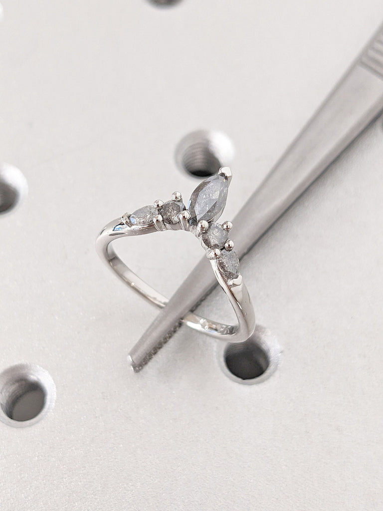 Curved Salt and Pepper Diamond Band in Platinum/Solid Gold | Matching Stackable Band | Platinum Curved Ring Enhancer | Simple Dainty Band | Woman Wedding Band