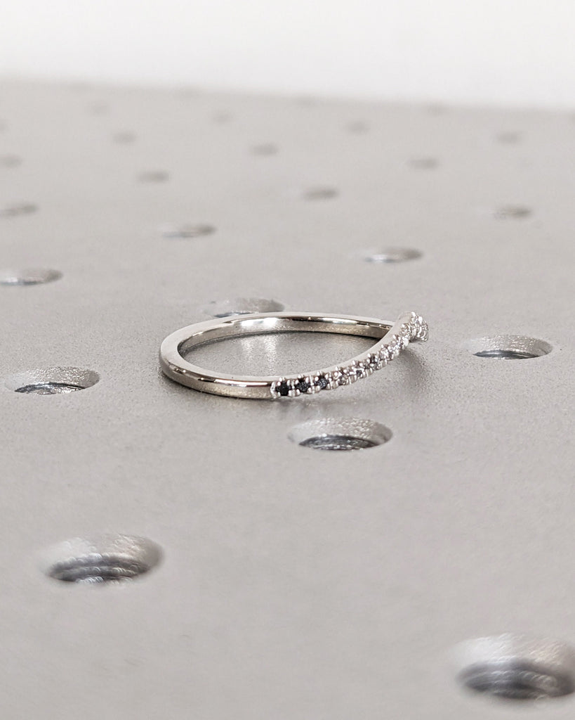 Gold/Platinum Minimalist Curved Natural Diamond Wedding Band | Dainty Wedding Band for Women | Salt and Pepper Diamond Ring Chevron Diamond