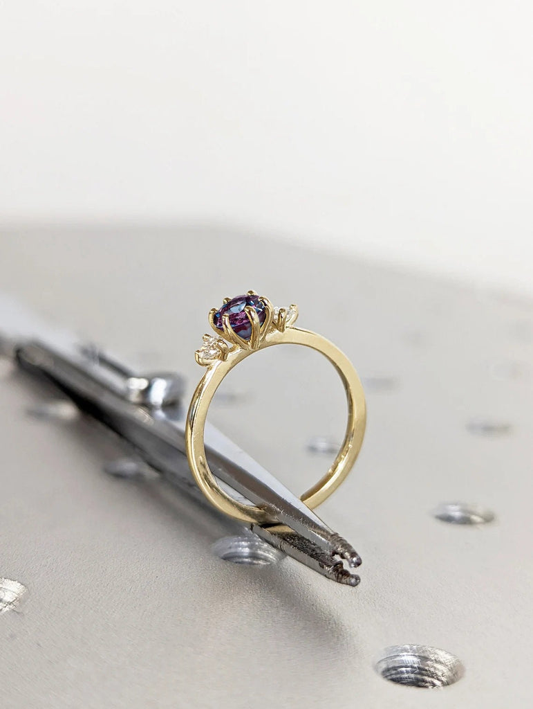 Vintage Alexandrite Ring | 14k Yellow Gold Engagement Ring | Promise Ring | June Birthstone Ring | Anniversary Gift for Her | Round cut Ring