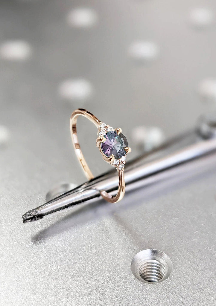 Art Deco Alexandrite Unique Proposal Ring | 14k Rose Gold Diamond Cluster Engagement Ring | Simple Promise Ring | Blue Purple Gemstone Ring