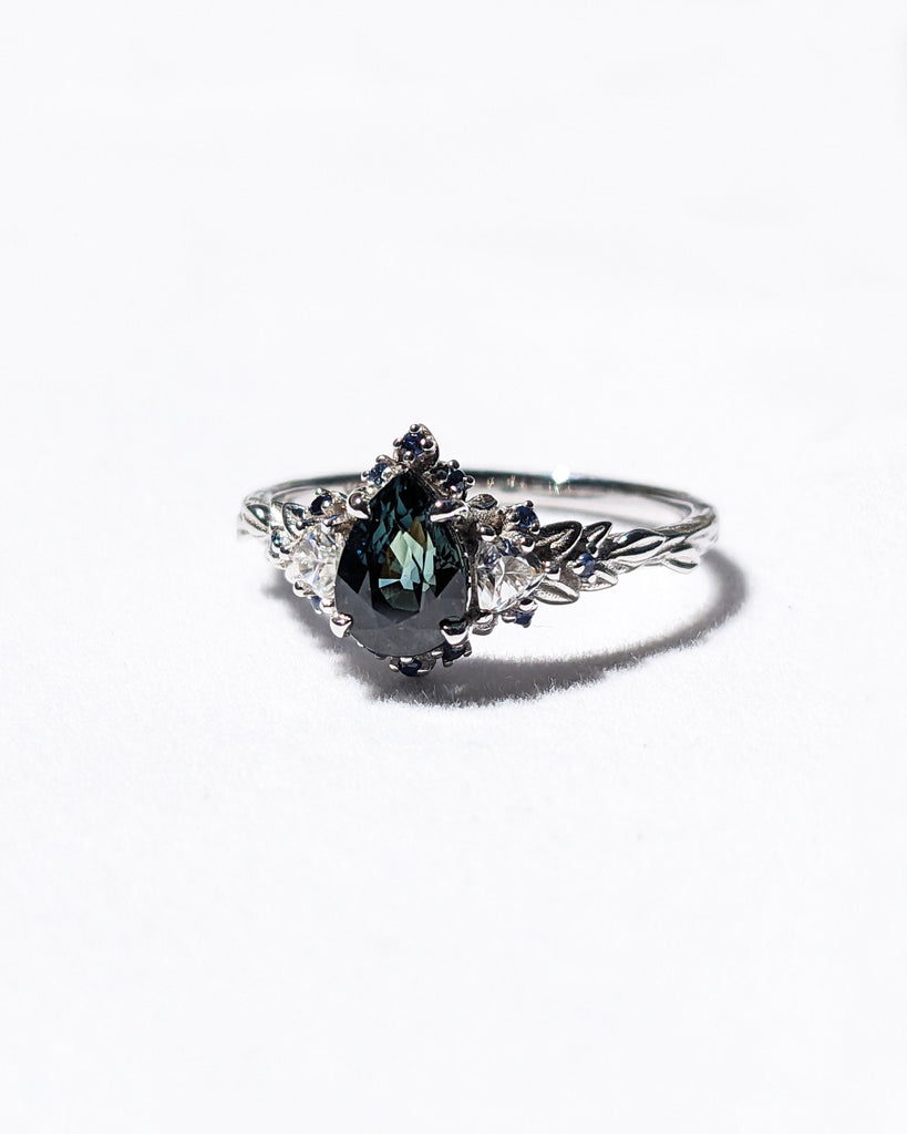 Vintage Teal Sapphire Leaf Engagement Ring | Solid Gold Sapphire Cluster Band | Unique Pear cut Ring | Art Deco Bridal Ring Anniversary Ring