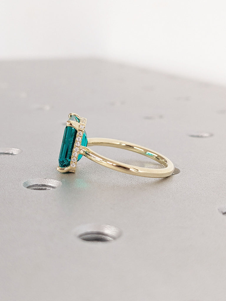 3CT Colombian Teal Lab Grown Emerald Unique Proposal Ring | Simple Promise Ring | Diamond Halo Ring | Green May Birthstone | Cocktail Ring