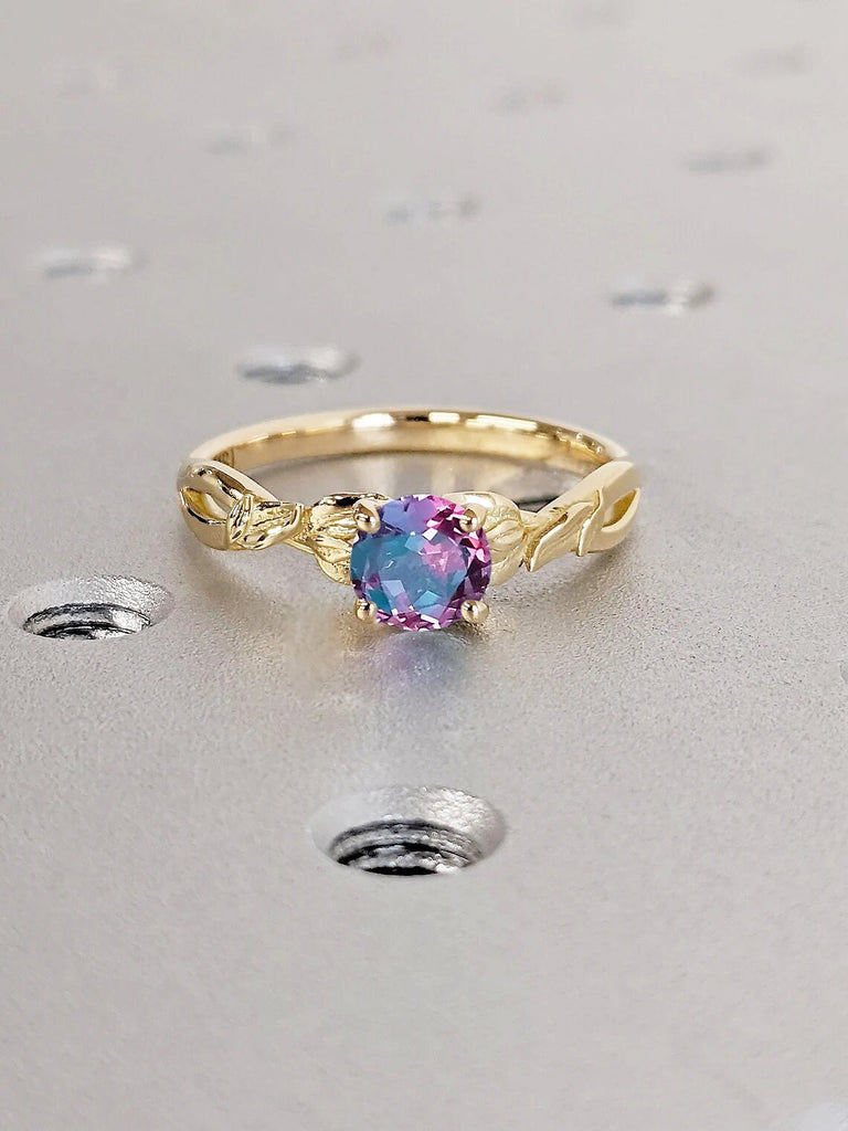 1CT Round Alexandrite Vintage Engagement Ring | 18K Yellow Gold Art Deco Wedding Ring | Nature Inspired Ring | Simple Promise Ring for Her