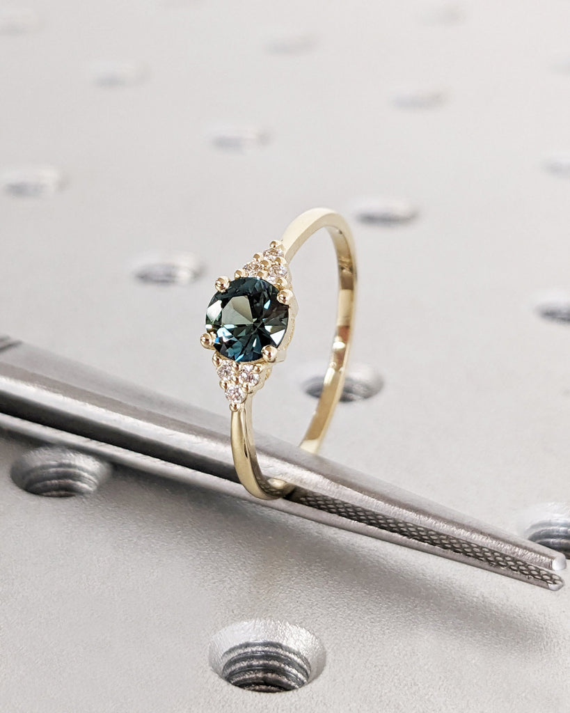 Vintage Teal Sapphire Engagement Ring Round Cut | Antique Rose Gold Peacock Sapphire Wedding Ring | Round Diamond Cluster Anniversary Ring