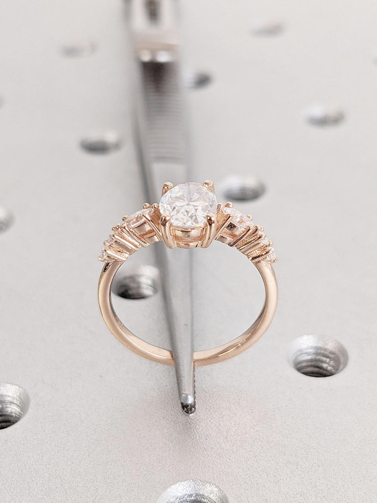 Vintage Oval cut Moissanite Engagement Ring | 1CT Moissanite Ring | Rose Gold Promise Ring | Unique Stacking Ring | Diamond Cluster Ring