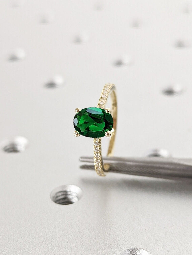 Emerald Solitaire Simple Promise Ring for Her | Yellow Gold Unique Proposal Ring | Diamond Cluster Half Eternity Wedding Band Woman Jewelry