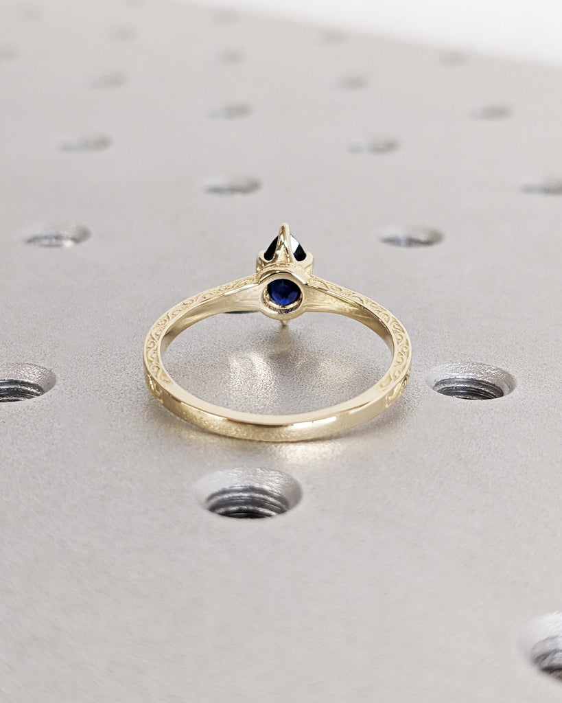 Solitaire Blue Lab Sapphire Art Deco Engagement Ring, 14K Yellow Gold Filigree Wedding Band, Petite Thin Band, Marquise Ring, Statement Ring