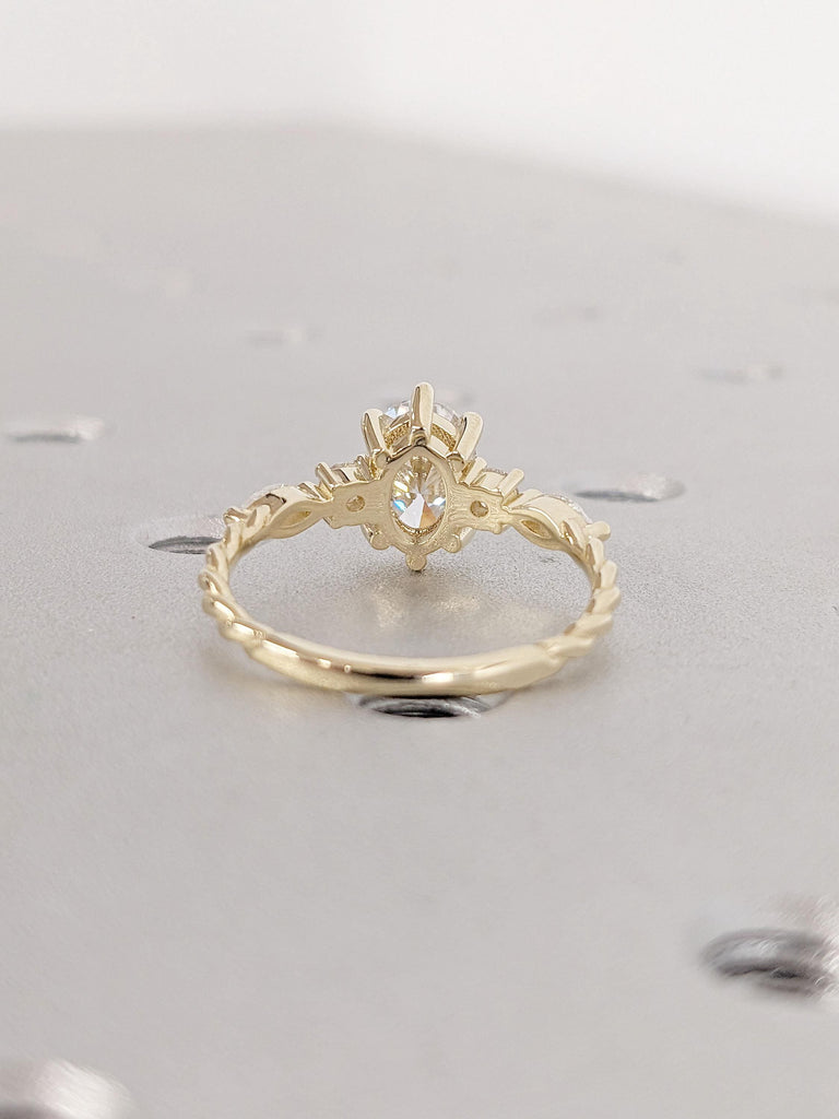 Unique Twist Band Engagement Ring, Oval Moissanite Engagement Ring, Oval Promise Ring, Marquise Round Diamonds/Moissanites, 14K Yellow Gold