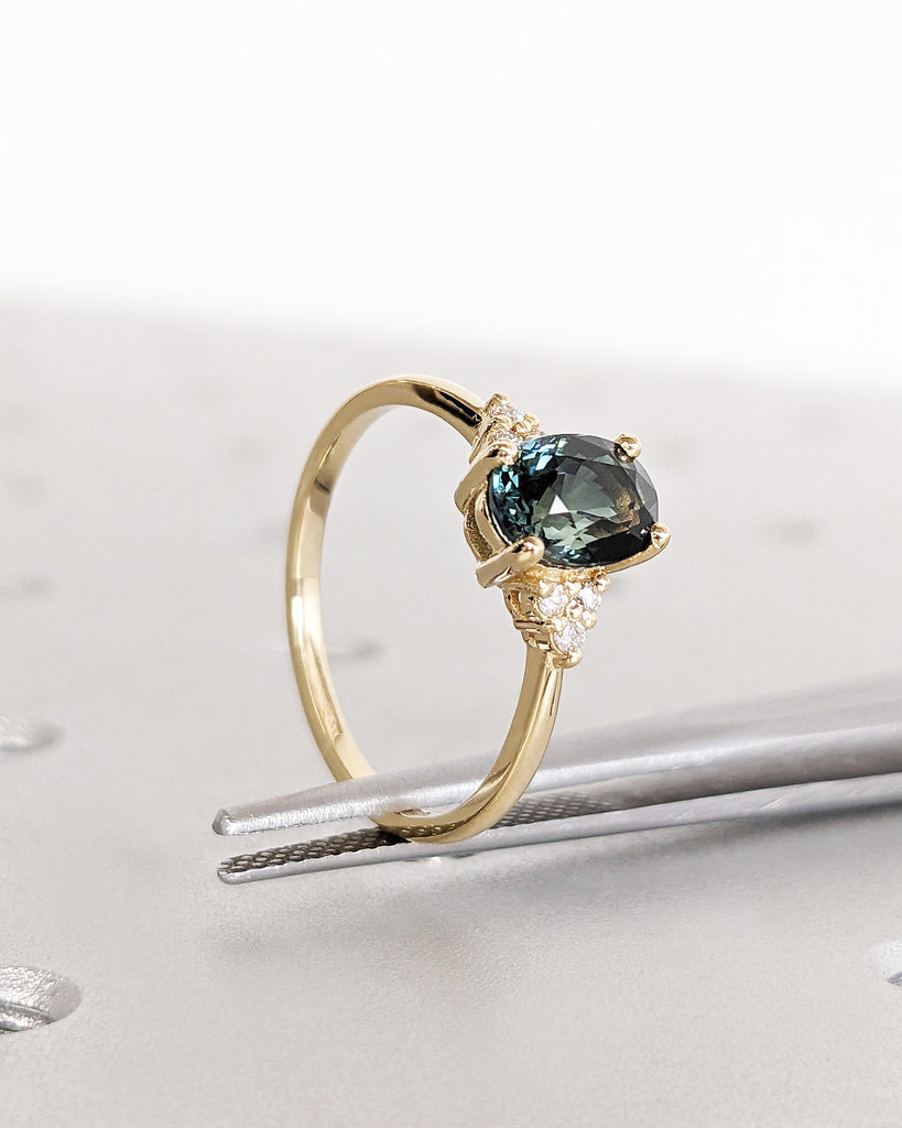 Vintage Teal Sapphire Engagement Ring Oval Cut | Antique Yellow Gold Peacock Sapphire Wedding Ring | Round Diamond Cluster Anniversary Ring