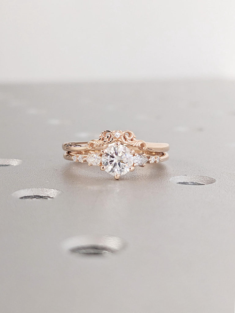 Vintage Round cut Moissanite Engagement Ring Set | Delicate 14K Rose Gold Crown Wedding Ring | Stacking Ring Set | Diamond Filigree Band