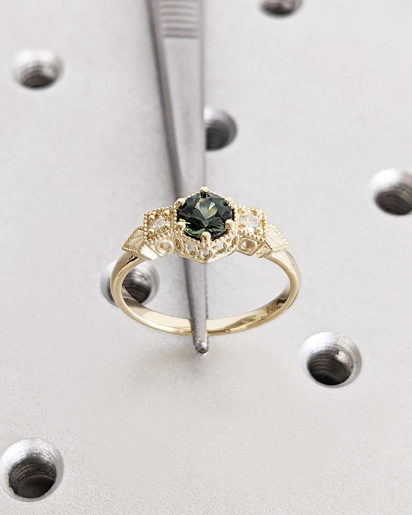 Peacock Sapphire Promise Ring Gold, Round Cut Engagement Dainty Sapphire Ring, Art Deco Ring, Green Gemstone Statement Ring Anniversary Gift