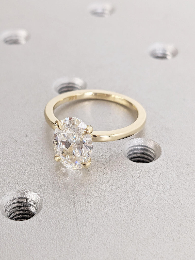 Dainty Lab Grown Diamond Ring, Oval Engagement Ring, Unique 14k Yellow Gold Wedding Band, Gift for Women, Wedding Jewelry, Statement Ring