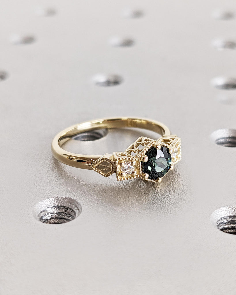 Peacock Sapphire Promise Ring Gold, Round Cut Engagement Dainty Sapphire Ring, Art Deco Ring, Green Gemstone Statement Ring Anniversary Gift