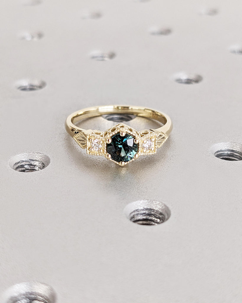 Peacock Sapphire Promise Ring Gold, Round Cut Engagement Dainty Sapphire Ring, Art Deco Ring, Green Gemstone Statement Ring Anniversary Gift