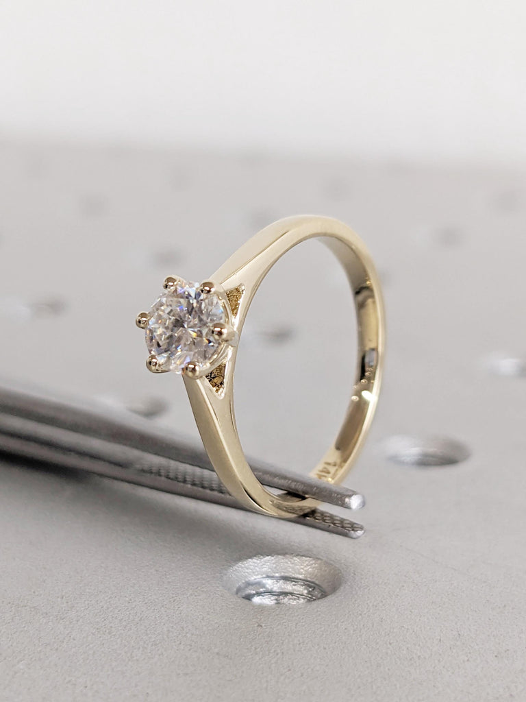 Unique Moissanite Anniversary Ring, 14k Gold Wedding Band, Solitaire Wedding Ring, Art Deco Ring, Minimalist Engagement Ring, Gift for Her