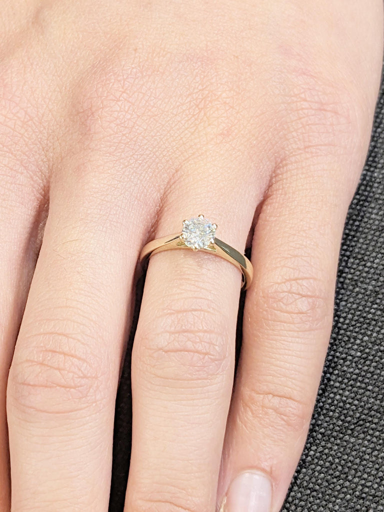 Unique Moissanite Anniversary Ring, 14k Gold Wedding Band, Solitaire Wedding Ring, Art Deco Ring, Minimalist Engagement Ring, Gift for Her