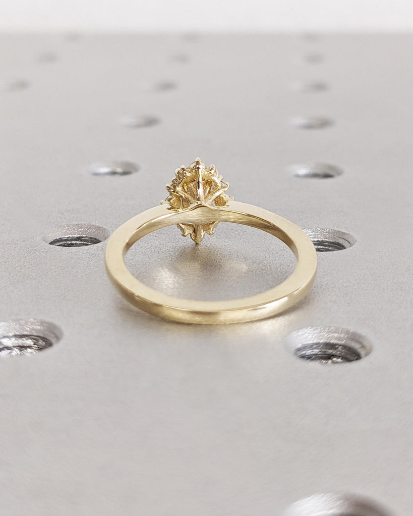 Vintage 14k Yellow Gold Moissanite Solitaire Ring | Floral Halo Engagement Ring | Lab Diamond Cluster Ring | Oval cut Wedding Ring for Her