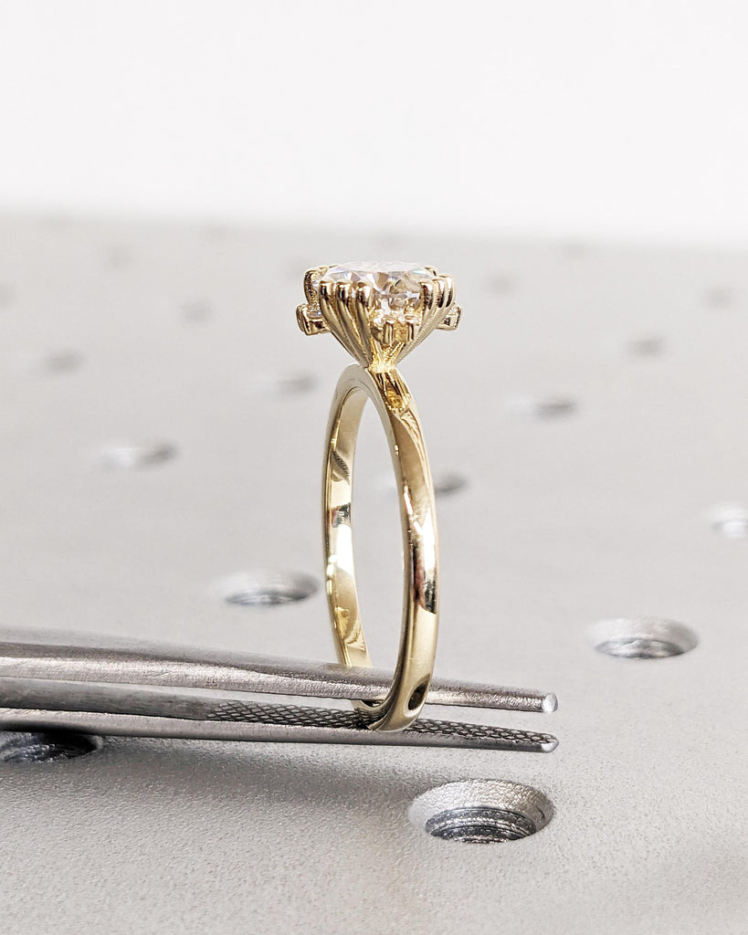 Unique Prong set Ring | Diamond and Moissanite Engagement Ring