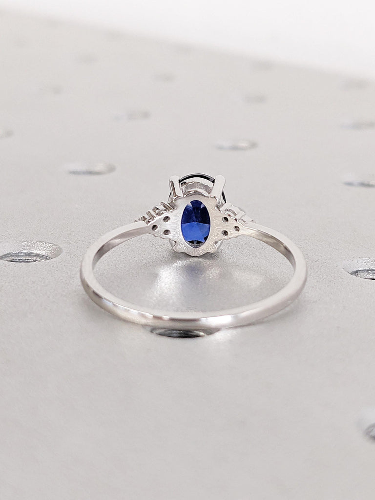 Vintage Blue Sapphire Ring | Oval Engagement Ring | Platinum Diamond or Moissanite Wedding Ring | Unique Sapphire Jewelry | Lab Sapphire