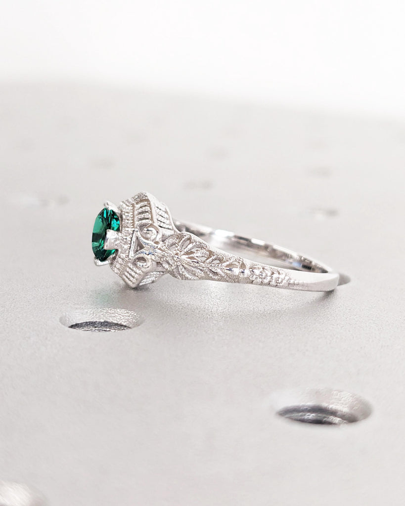 Unique Lab Emerald Engagement Ring | Filigree 14k White Gold Ring | Vintage Promise Ring for Her | Art Deco Wedding Ring | Anniversary Gift