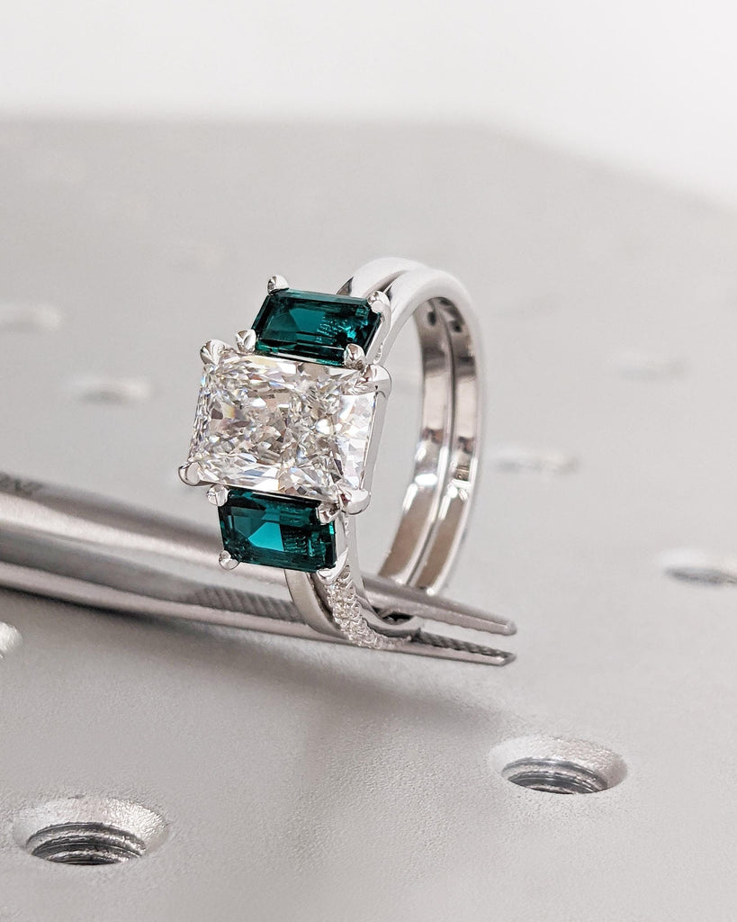 Radiant Cut Moissanite Three Stone Engagement Ring, Emerald Cut Green Emerald, Radiant Cut Ring, Trellis Setting, Moissanite Engagement Ring