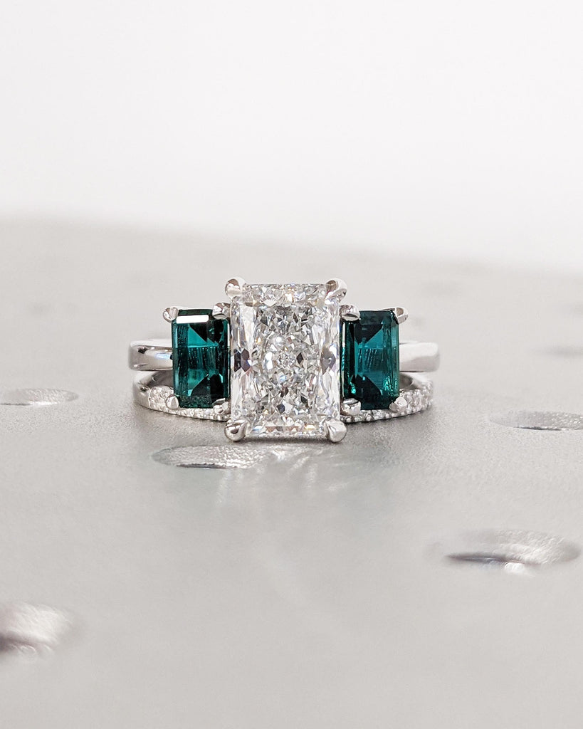 Radiant Cut Moissanite Three Stone Engagement Ring, Emerald Cut Green Emerald, Radiant Cut Ring, Trellis Setting, Moissanite Engagement Ring