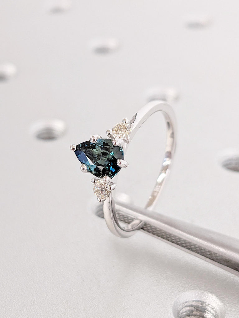 Pear cut Teal Sapphire with Diamond Engagement Cocktail Ring for Her | 14K 18K White Gold Women Wedding Ring | Alternative Bridal Jewelry