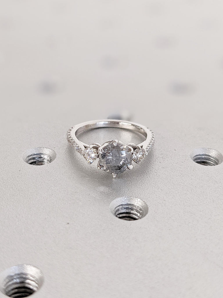 Vintage Round Salt and Pepper Diamond Engagement Ring, 14k White Gold Wedding Ring, Dainty Diamond Band, Unique Promise Ring, Gift for Wife