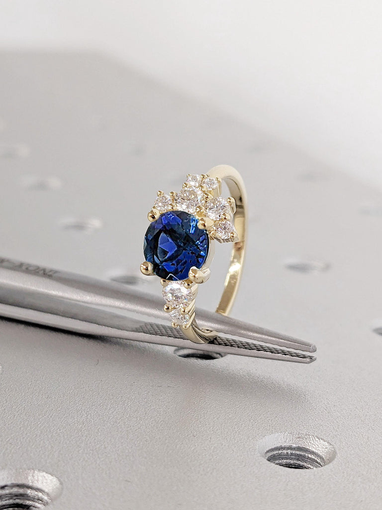 1CT Blue Lab Sapphire Elegant Engagement Ring | Round Diamond Cluster Ring | Unique Sapphire Promise Ring with Asymmetrical Sparkling Diamonds