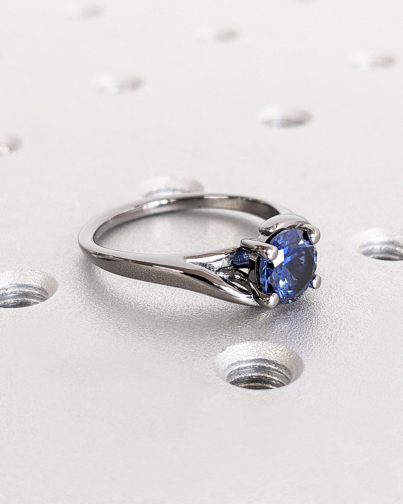 Round Sapphire Engagement Ring, Black Gold Split Band Twist Ring, Twisted Band, Lab Blue Sapphire Gemstone Bridal Ring, Wedding Anniversary