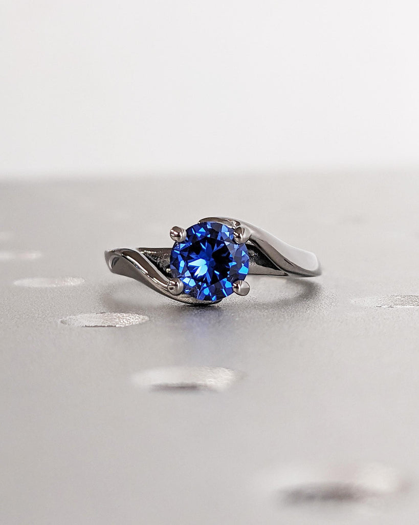 Round Sapphire Engagement Ring, Black Gold Split Band Twist Ring, Twisted Band, Lab Blue Sapphire Gemstone Bridal Ring, Wedding Anniversary