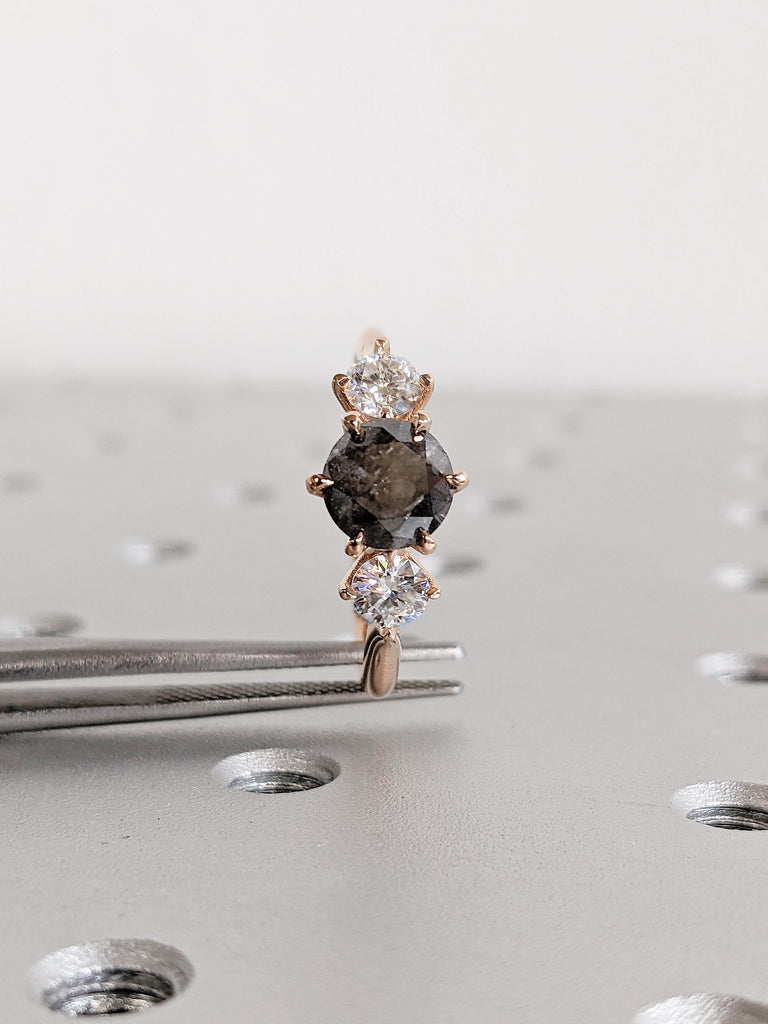 Art Deco Salt and Pepper Diamond Ring, 14k Rose Gold Polished Finished Wedding Band, Diamond Engagement Ring, Unique Moissanite Promise Ring