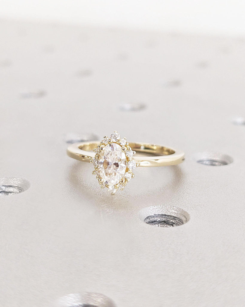 Nature Inspired Moissanite Promise Anniversary Ring for Wife | Oval Halo Ring | Oval Moissanite Engagement Ring | Moissantie and Diamonds