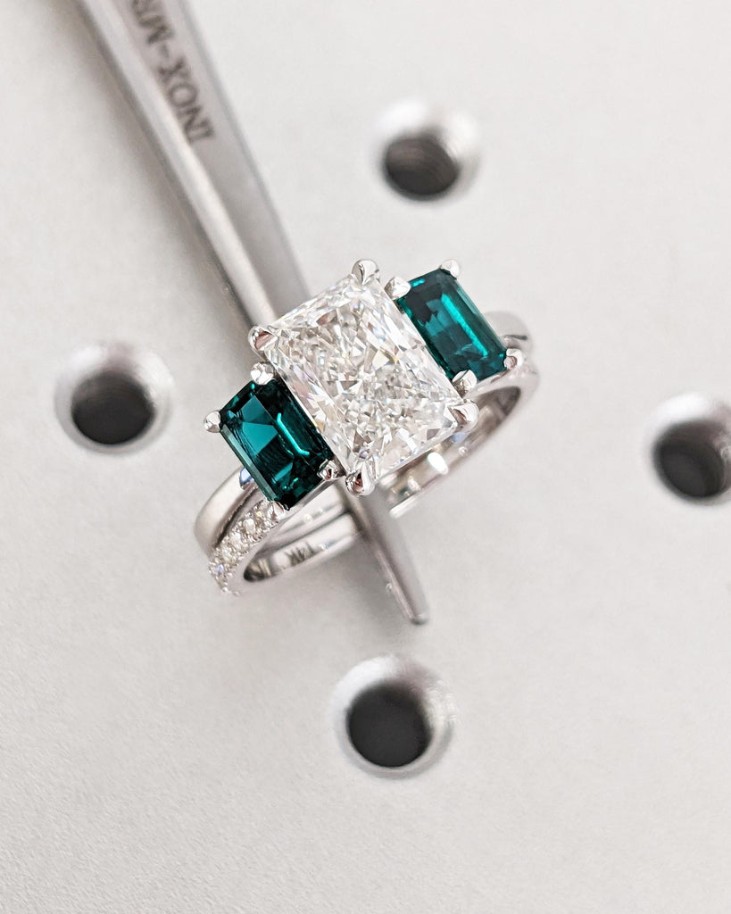 Radiant Cut Moissanite Three Stone Engagement Ring, Emerald Cut Green Emerald, Radiant Cut Ring, Trellis Setting, Moissanite Engagement Ring