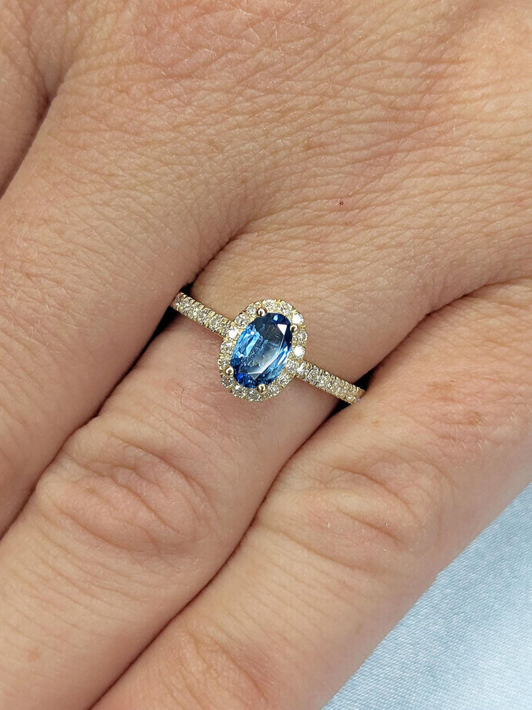 Unique Sapphire and Diamond Engagement Rings for Women | 14k Gold Ring Oval Sapphire | September Birthstone Ring | Wedding Anniversary Gift